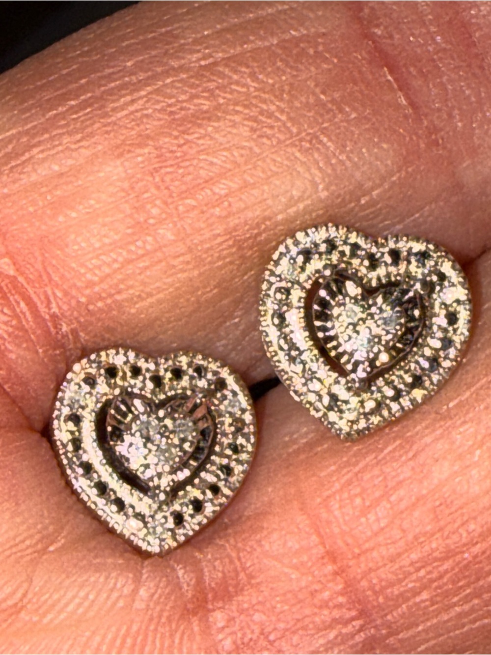 Vintage Heart Halo Stud Earrings in Silver with Pavé diamonds